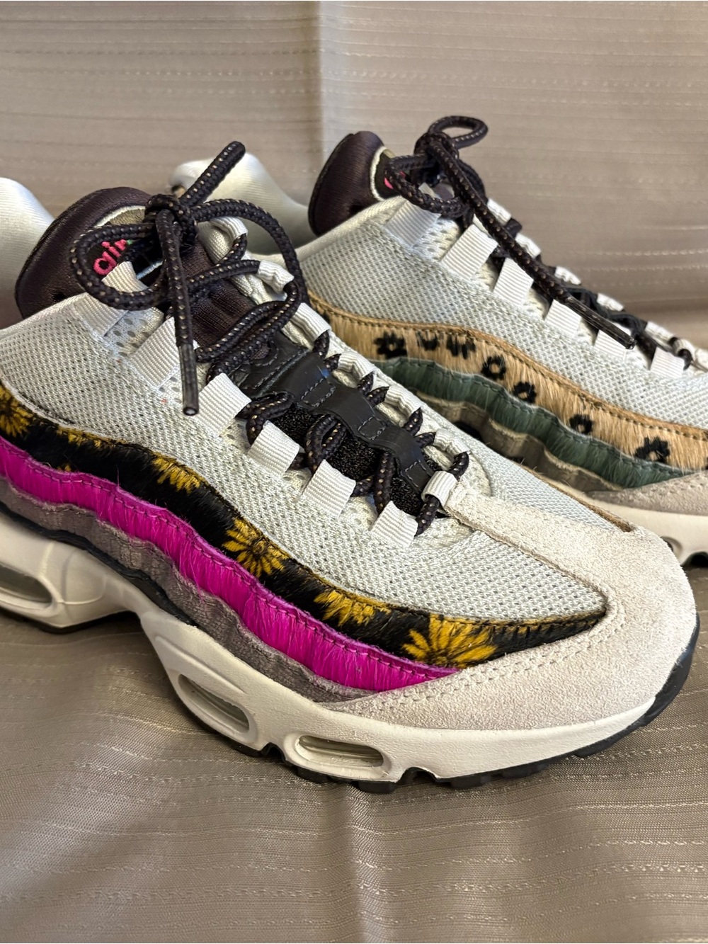 Nike Women’s Air Max 95 Sunflower and Leopard - Picture 2 of 10
